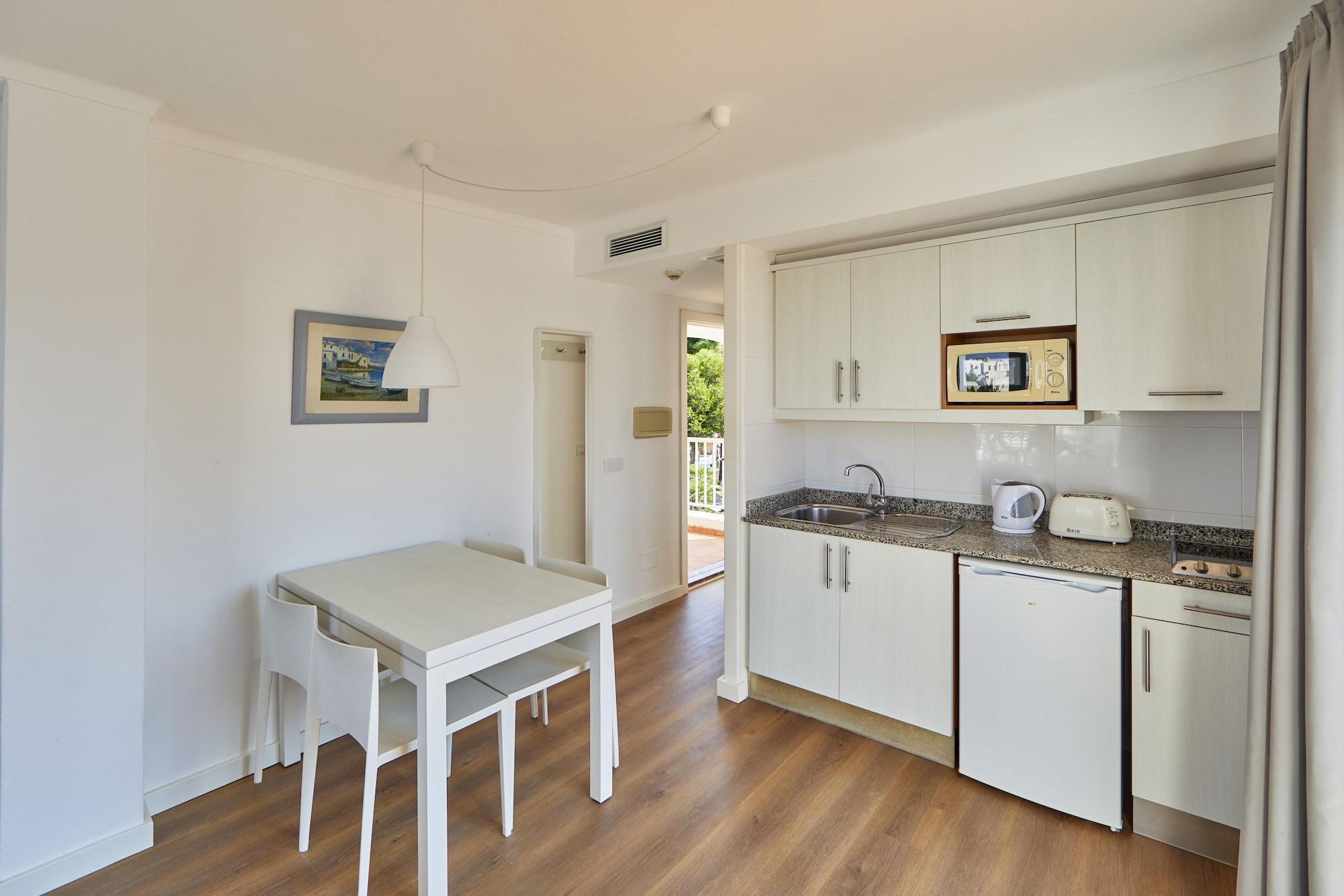 Ola Apartamentos Cala D'Or ภายนอก รูปภาพ
