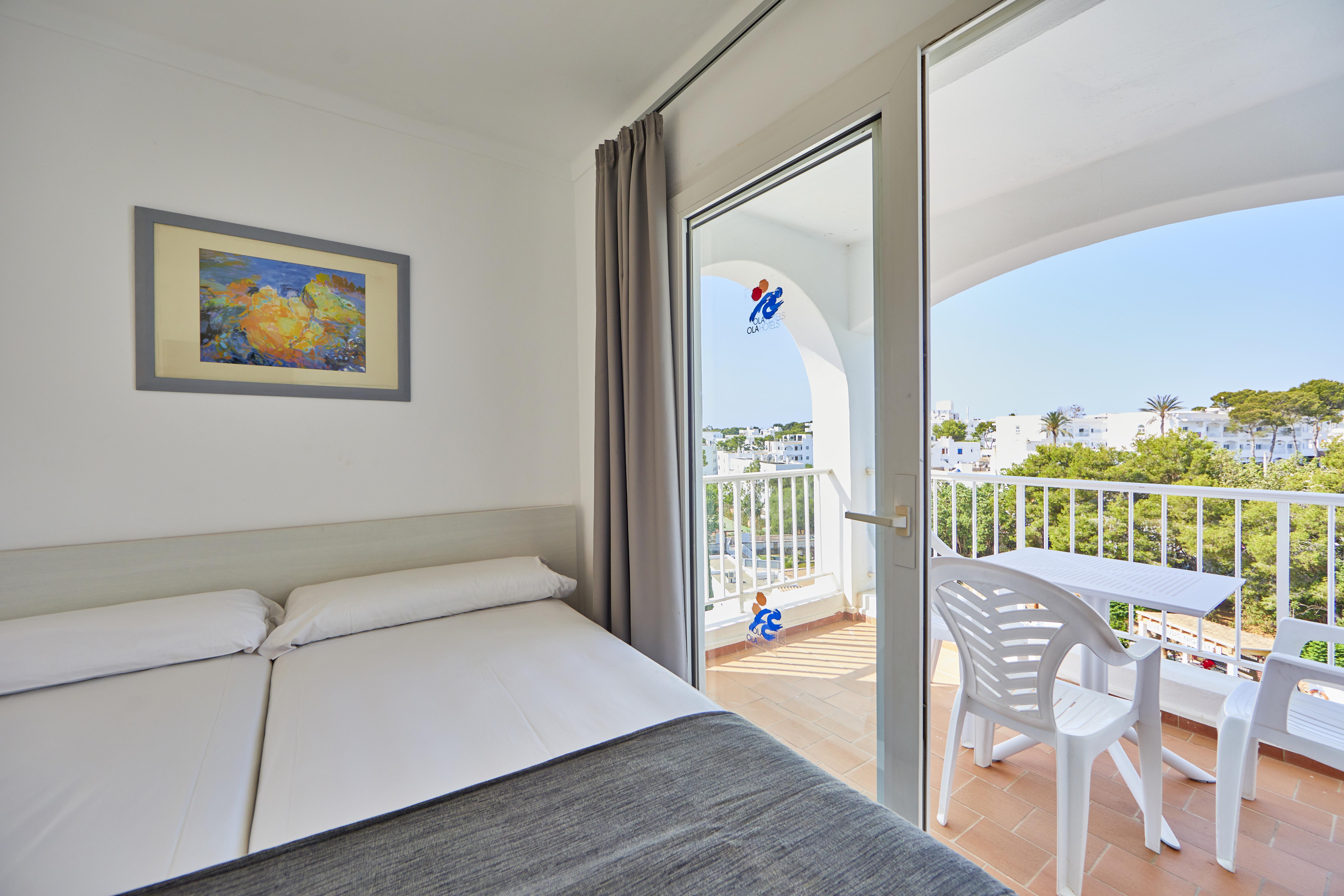 Ola Apartamentos Cala D'Or ภายนอก รูปภาพ