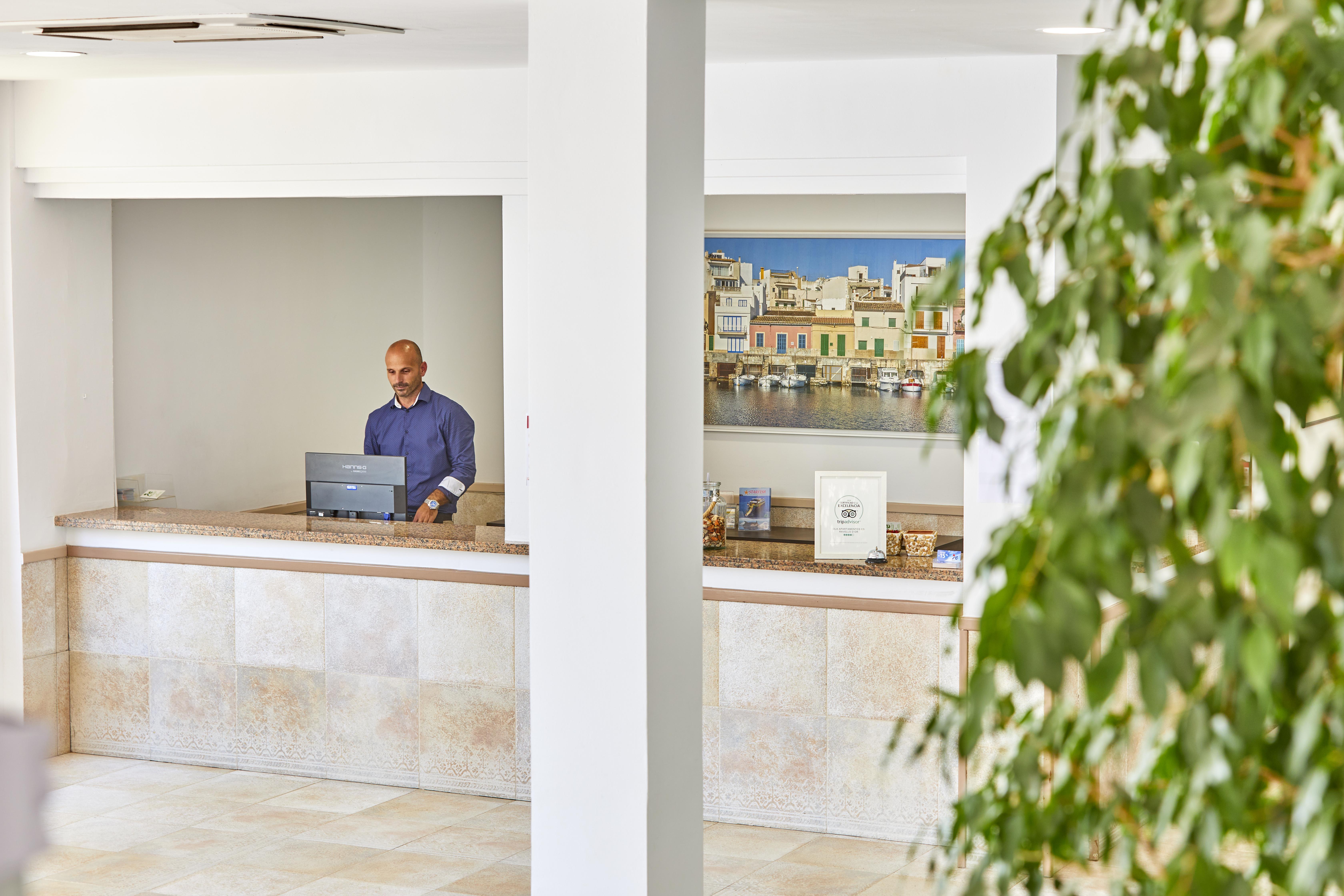 Ola Apartamentos Cala D'Or ภายนอก รูปภาพ