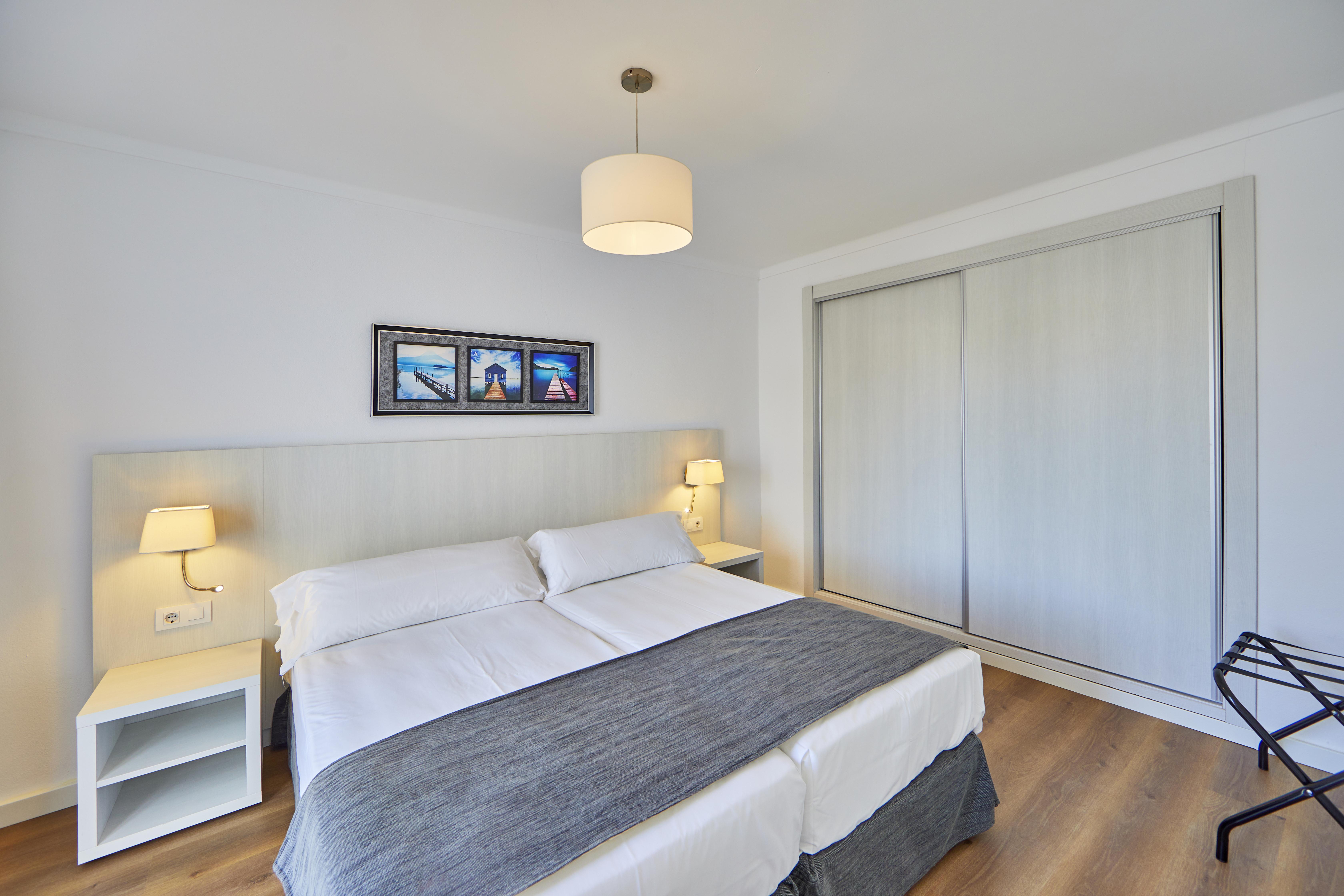 Ola Apartamentos Cala D'Or ภายนอก รูปภาพ